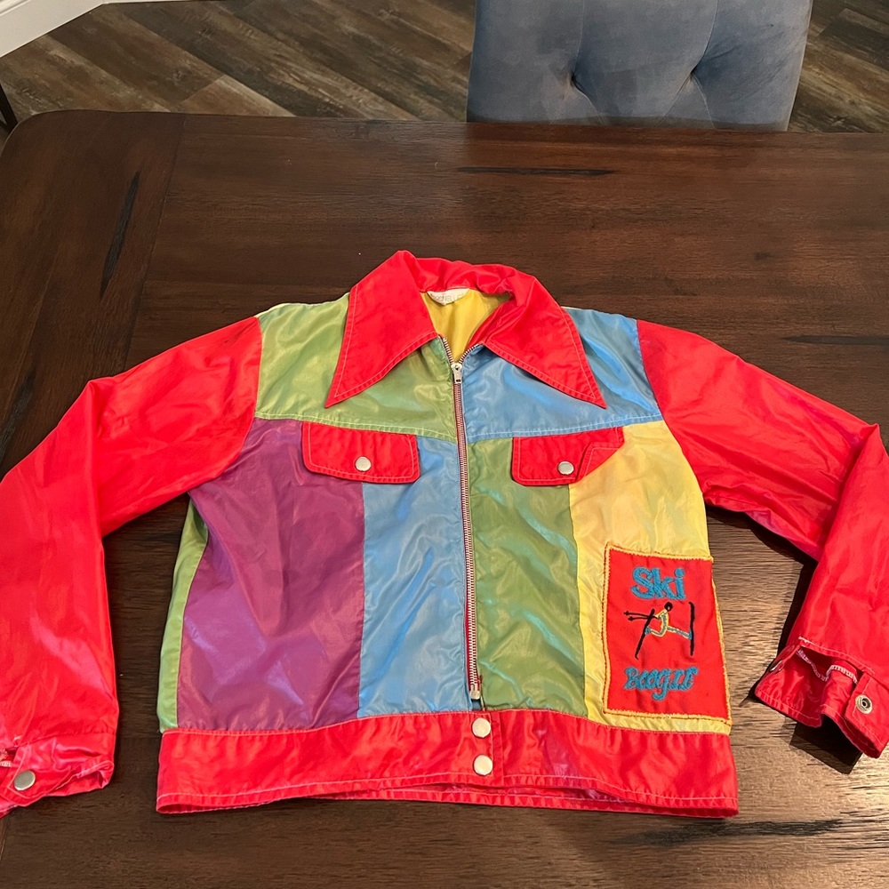 60’s Vintage Women’s Medium Windbreaker.  Super rare find! Dawnelle Brand